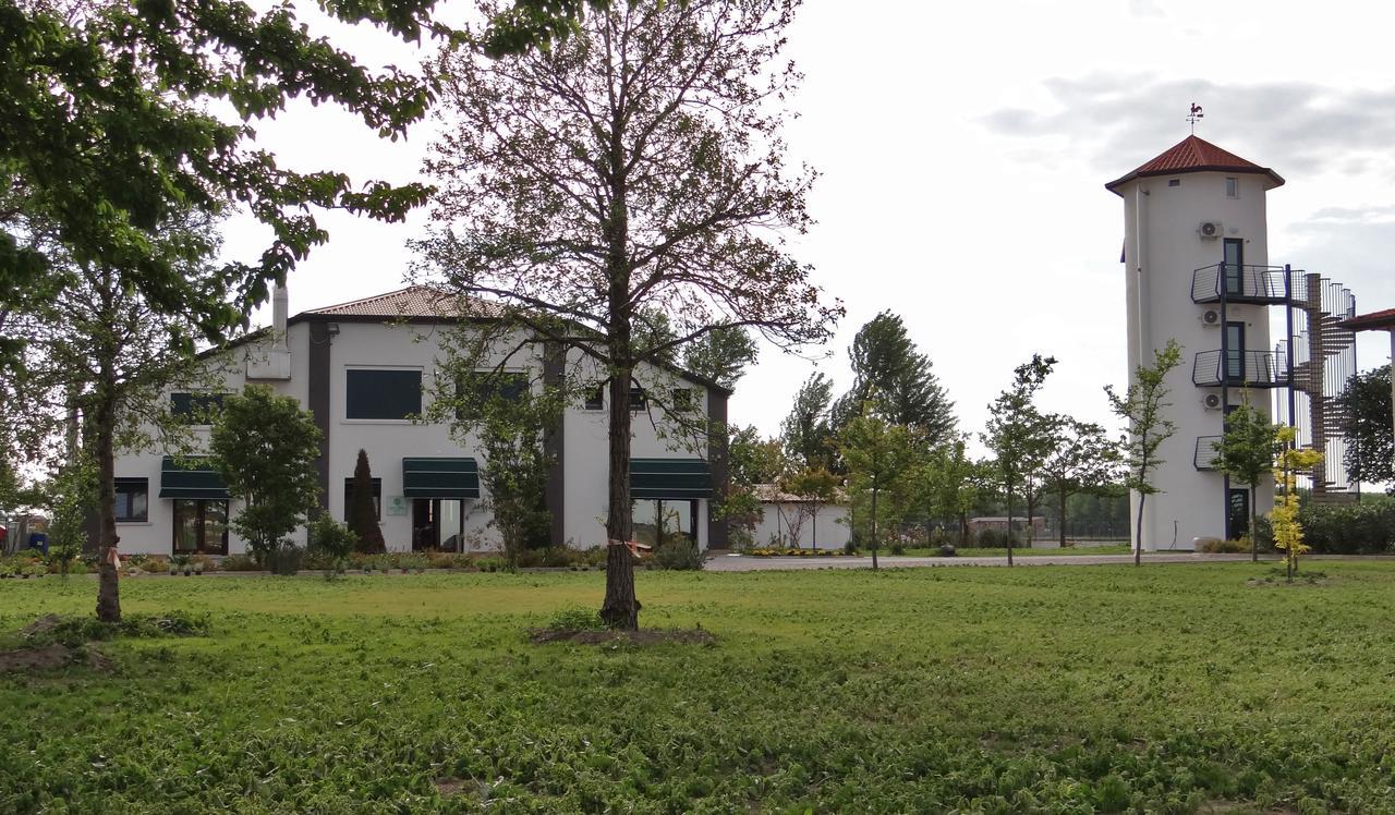 Oasi Bianca Hotel Pomposa Exterior foto