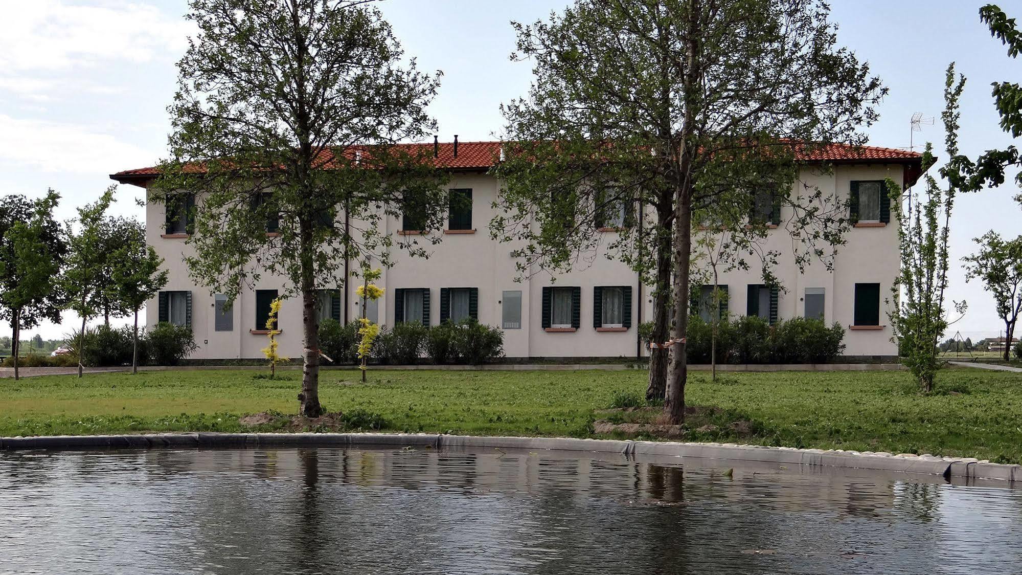 Oasi Bianca Hotel Pomposa Exterior foto
